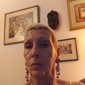 Meet your Posher, Lorna